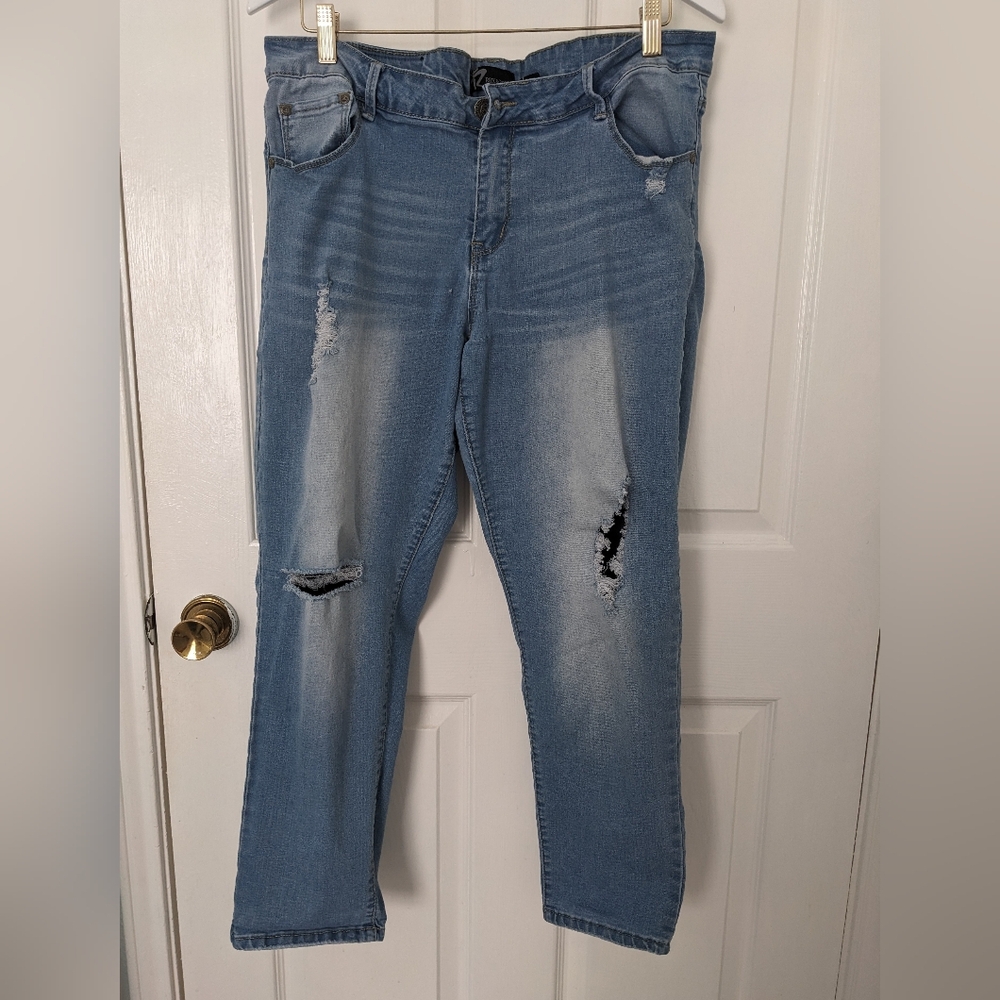 ROCK & ROYAL Women's Jeans
